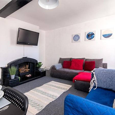 Characterful 2 Bed Apartment - Spacious & Comfy Castle Donington Zewnętrze zdjęcie