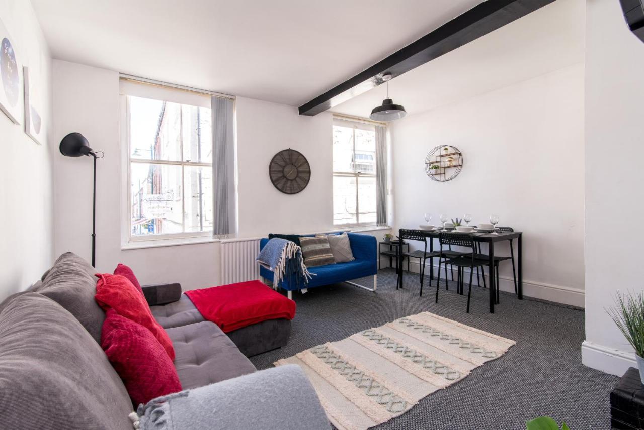 Characterful 2 Bed Apartment - Spacious & Comfy Castle Donington Zewnętrze zdjęcie